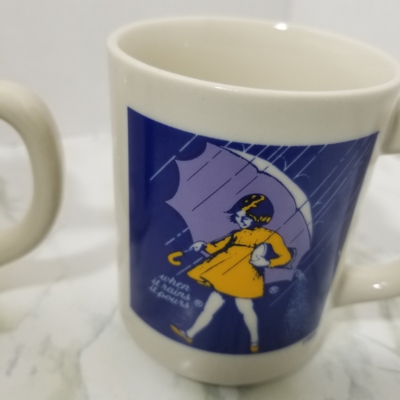 Morton Salt when it rains it pours mug - Picture 5 of 6